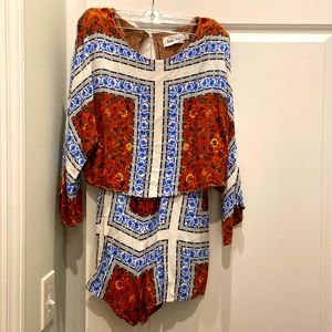 Line Dot romper with key hole back